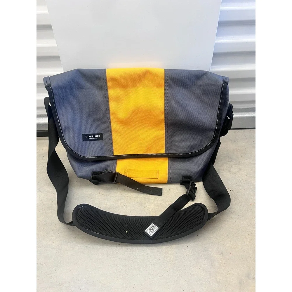 Timbuk2 Classic Messenger Bag Mens Eco Lightbeam Shoulder Strap Business Office